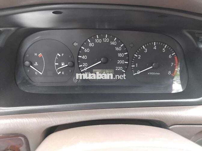 2000 GLi 2.2 - 180000 km
