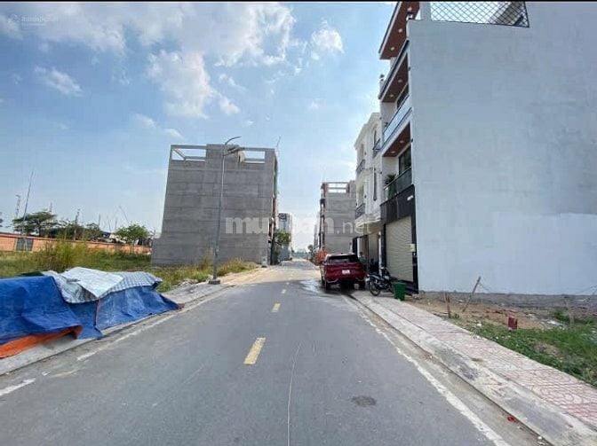 ĐẤT NỀN MẶT TIỀN FULL THỔ CƯ 74M2 TRUNG TÂM QUẬN BÌNH TÂN - GẦN CHỢ 