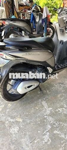 Bán dùm bà chị xe tay ga sh