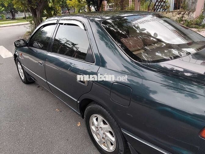 2000 GLi 2.2 - 180000 km