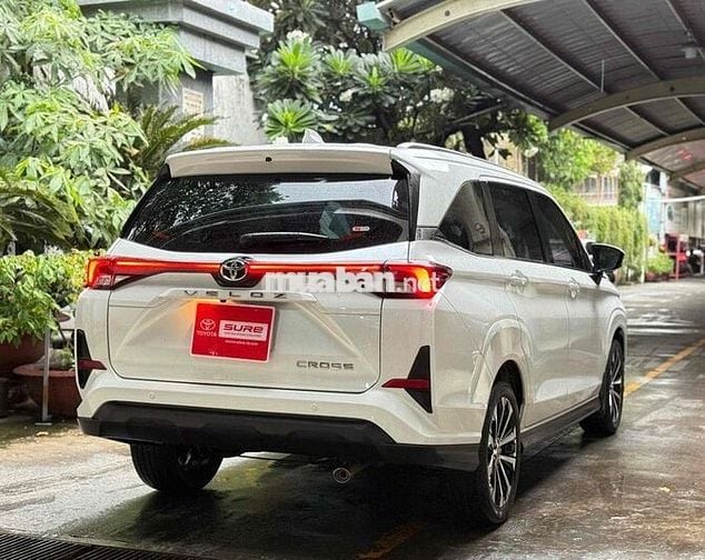 Veloz Cross Top 2022 HT Vay 70% - Giá Còn Giảm