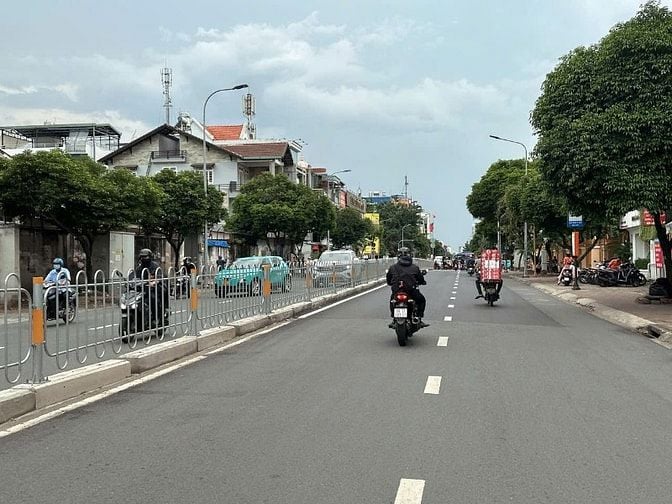 Bán đất tặng nhà 3lầu 384m2 HXH Nguyễn Văn Lượng rộng 8m 17PN 28.6 tỷ