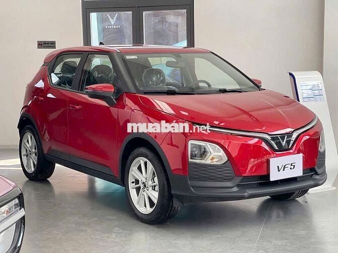 VinFast VF5 2025 Tặng ngay 2 năm bảo hiểm thân xe