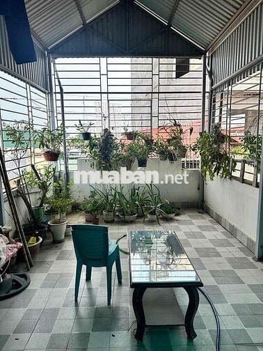 Siêu phẩm!Bán nhà Gia Quất, DT 31m² x 5 tầng,ngõ rộng,hơn 6 tỷ.
