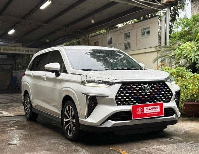 Veloz Cross Top 2022 HT Vay 70% - Giá Còn Giảm