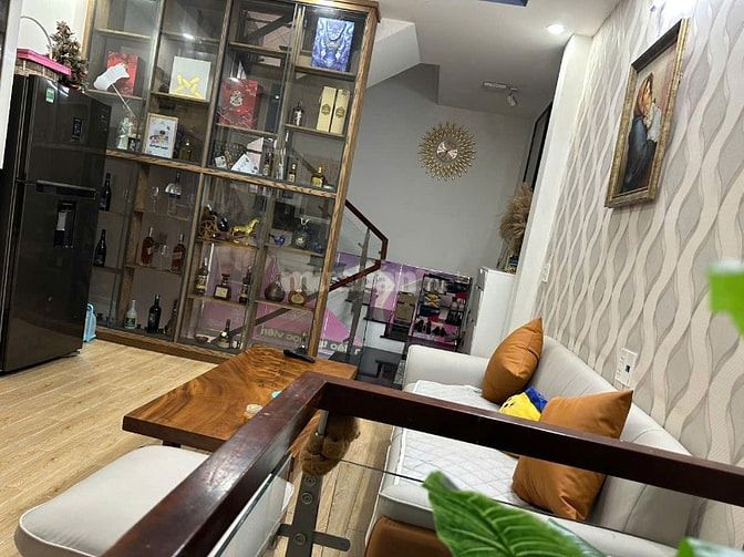 Mặt tiền hẻm xe hơi đi thoải mái đường Tân Kì Tân Quý ra Trường Trinh