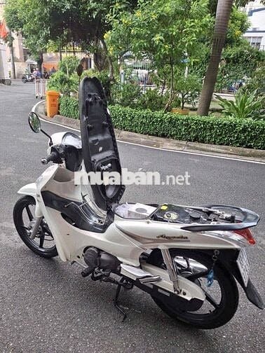 Bán chiếc xe cho học sinh( SYM)