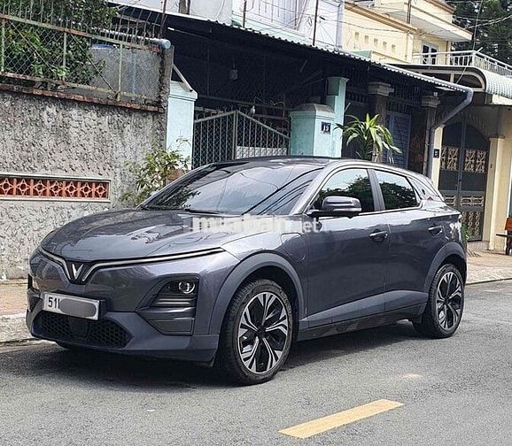 VinFast VF6 2025 - 2800 km MUA PIN