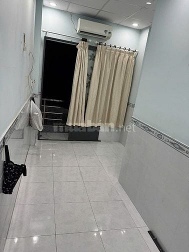 Cho thuê nhà hẻm 2.5m (XM) Bình Tiên, P.8, Q.6 giá 5.5tr