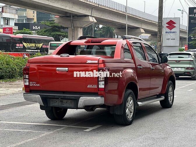 Isuzu Dmax 2016 LS 2.5 4x2 AT - 130000 km