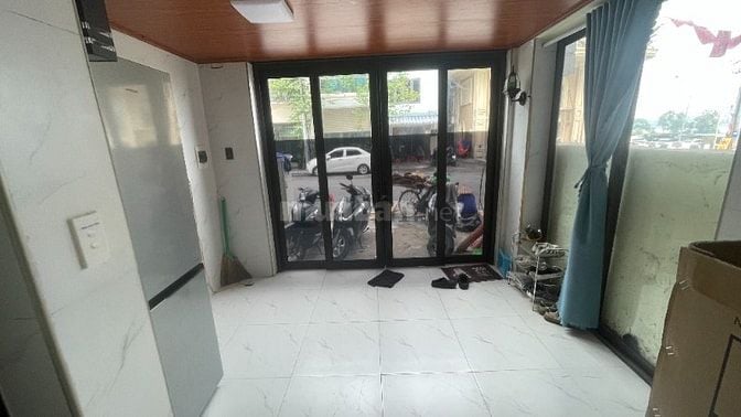 Cho thuê nhà tầng 1 diện tích 16m2