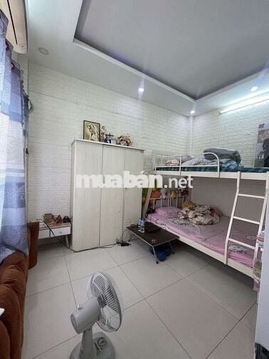 DT:40M2,3 TẦNG, CHỈ 5 T.Ỷ HAI MẶT TIỀN,10MHẺM ÔTÔ, TÂY THẠNH. TÂN PHÚ,