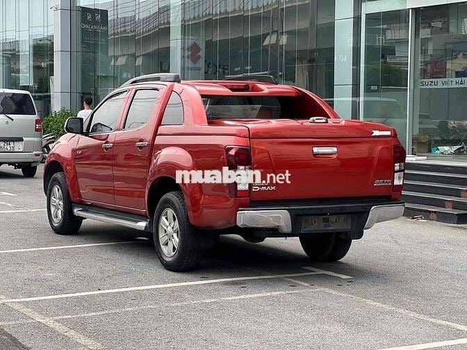 Isuzu Dmax 2016 LS 2.5 4x2 AT - 130000 km
