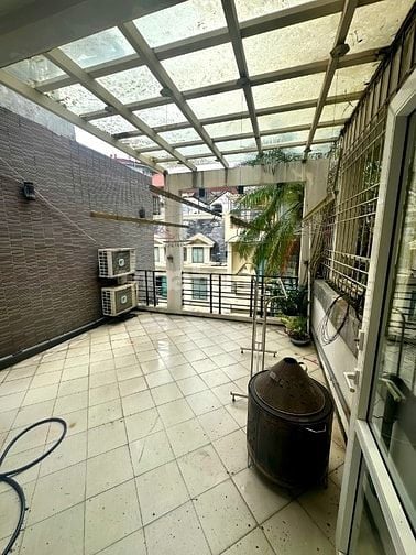 Nhà đẹp nguyên căn Đỗ Quang giáp Nguyễn Thị Định42m2,phân lô,vỉa hè,kd