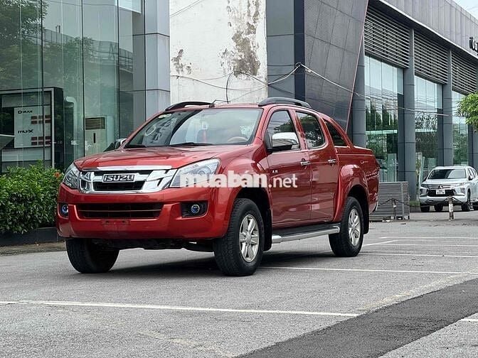 Isuzu Dmax 2016 LS 2.5 4x2 AT - 130000 km