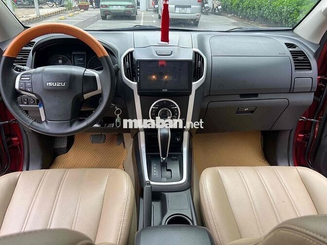Isuzu Dmax 2016 LS 2.5 4x2 AT - 130000 km