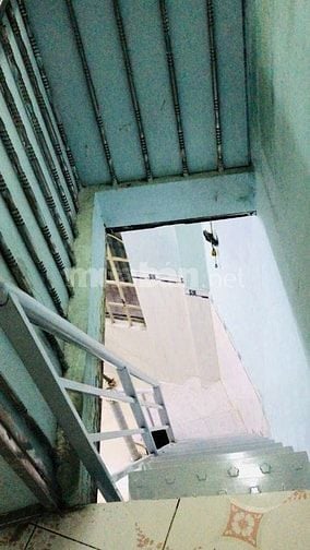Cho thuê nhà 208 Bà Hom, 4,5 triệu 