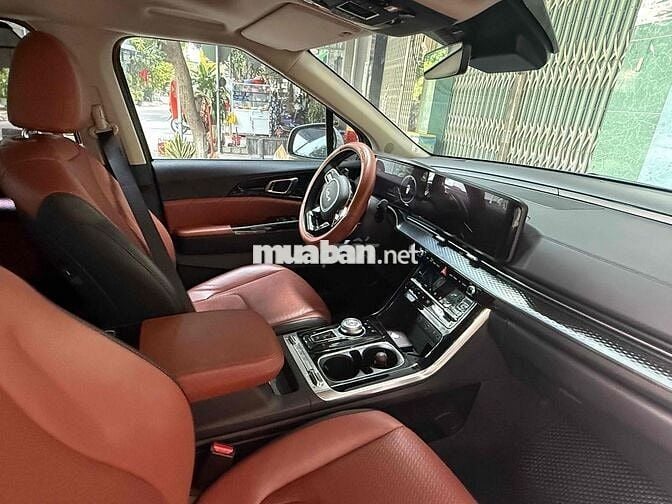 Kia Carnival 2022 Signature 2.2D - 31000 km