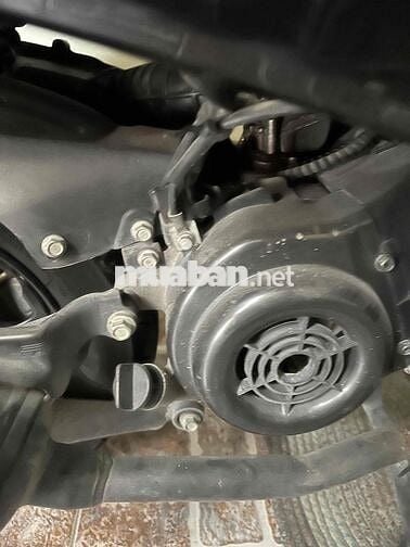 xe Zin chất. mua về chỉ việc đổ xang .
