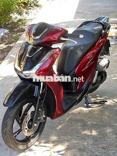 sh 2022 giá 61 tr 700 sẵn trắng -đỏ -đen