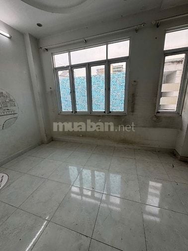 Bán gấp nhà H1183 PTH, P5. Trệt, 2 lầu, ST, 4mx20m, thêm 2 căn cấp 4 