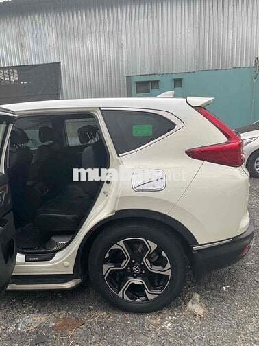 Honda CR V 2018 L - 120000 km