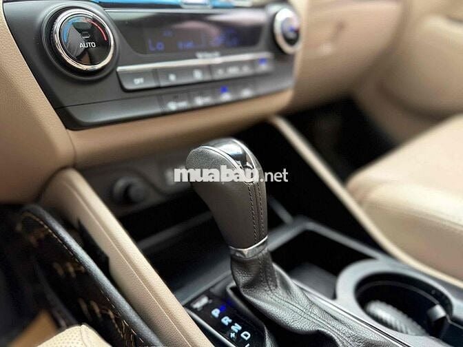 Hyundai Tucson 2018 2.0 AT Diesel Spec - 61000 km