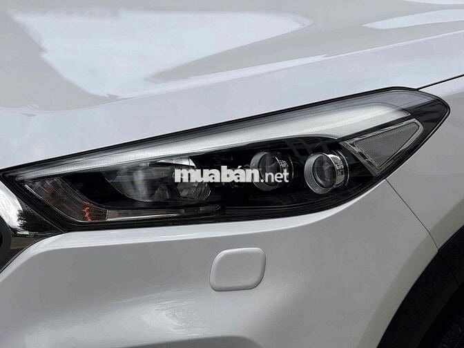 Hyundai Tucson 2018 2.0 AT Diesel Spec - 61000 km