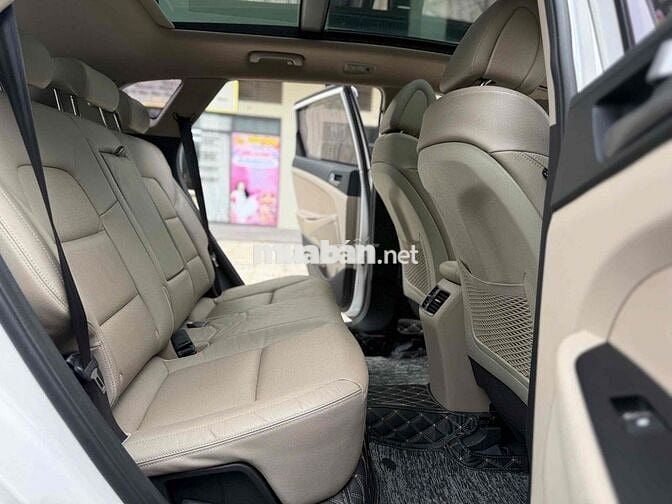 Hyundai Tucson 2018 2.0 AT Diesel Spec - 61000 km