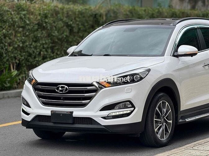 Hyundai Tucson 2018 2.0 AT Diesel Spec - 61000 km