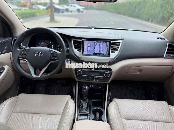 Hyundai Tucson 2018 2.0 AT Diesel Spec - 61000 km