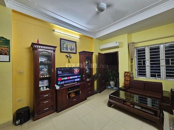Bán nhà Nam Từ Liêm 50m MT 4m 6 lô góc ô tô tránh KD Giá: 19,8 tỷ