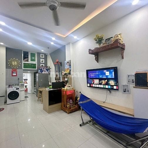 Bán Căn Hộ Tầng trệt Chung Cư 234 Hẻm 330Phan Văn Trị P11 BT 3,8x11,2m