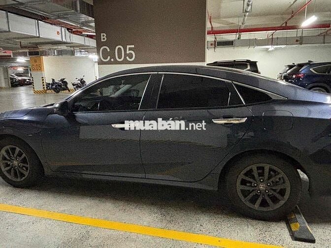 Honda Civic 2020 1.8G xe nhà đi kỹ