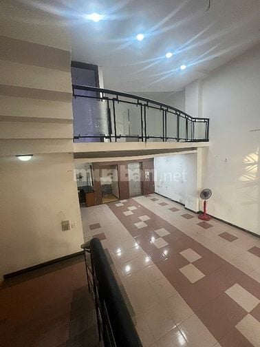 ⭐️Biệt thự 4 Lầu DT:8x17m, THANG MÁY đường xe tải 12m Đường Số 20,