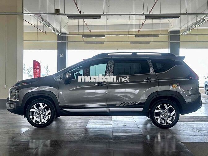 🔥 Mitsubishi Xpander Cross 2022 - lướt 10.000km