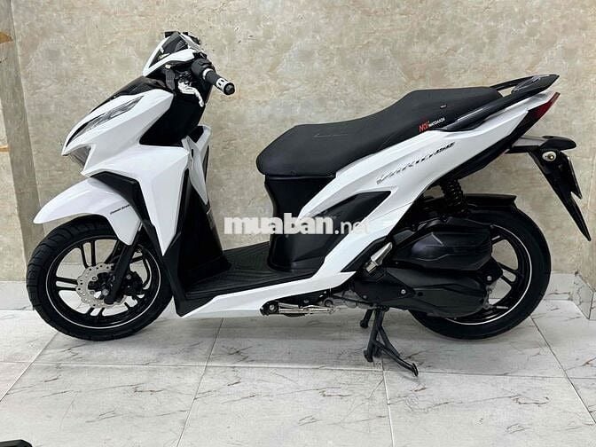Vario 150 khoá ga đời 2020 màu trắng đen 43C1-920.