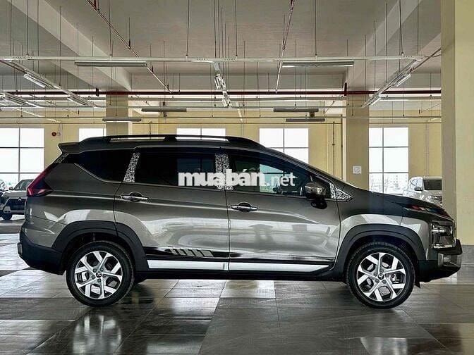 🔥 Mitsubishi Xpander Cross 2022 - lướt 10.000km