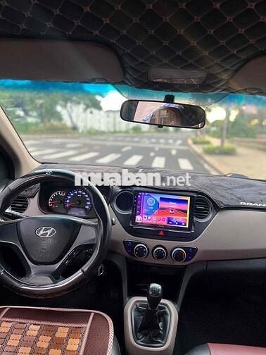 Hyundai Grand i10 2017 Sedan 1.2 Base - 150456 km