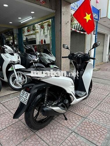 SH 150i ABS + HSTC 2020 Trắng Đen BSTP Chính Chủ