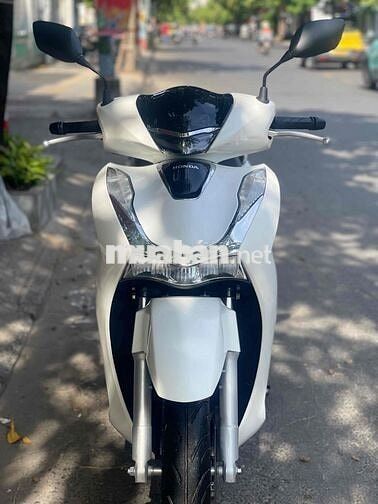 SH 2024 Trắng zin chạy 9000km đủ phụ kiện