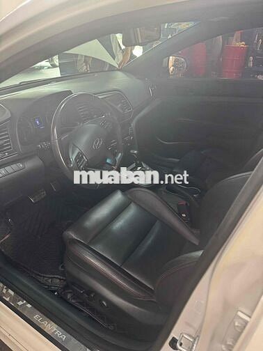 Hyundai Elantra 2019 1.6AT Sport - 57000 km