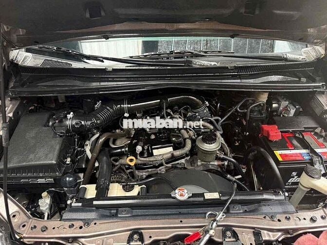 Toyota Innova 2017 2.0E - 91000 km