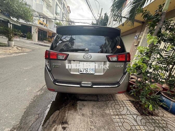 Toyota Innova 2017 2.0E - 91000 km
