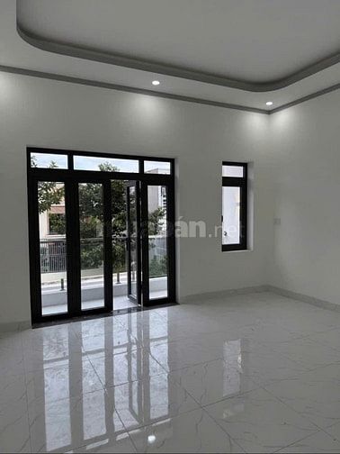 🏡 CHÍNH CHỦ BÁN NHÀ MỚI XÂY GẦN KCN CẦU TRÀM LONG, LONG AN GIÁ 2 TỶ 6