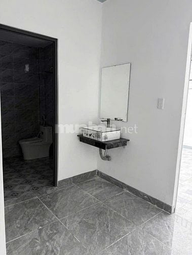 🏡 CHÍNH CHỦ BÁN NHÀ MỚI XÂY GẦN KCN CẦU TRÀM LONG, LONG AN GIÁ 2 TỶ 6