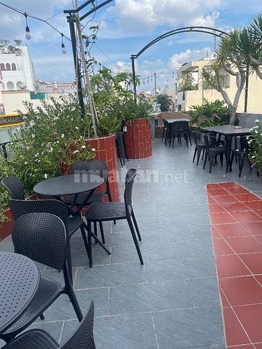 Nhận nhân viên thời vụ và chính thức tại TPHCM
