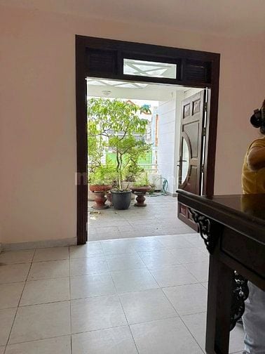 Nhà Đẹp MT ĐS Chu Văn An 4x20 Trệt.3L.4Pn.1p Thờ.5wc.Tốt VP.Ở GĐ