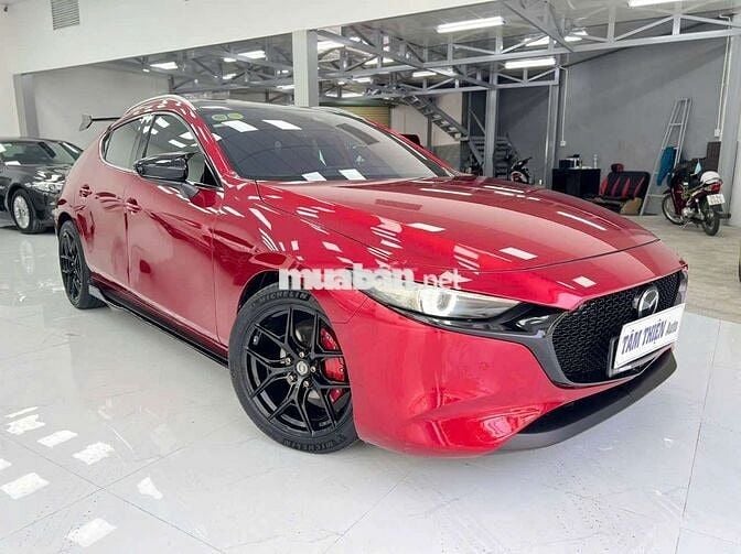 MAZDA 3 2021 1.5L Premium hatchback - 46009 km