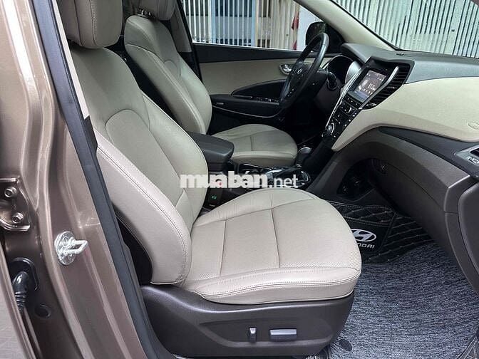 Hyundai Santa Fe 2018 2.4 AT 2WD - 92000 km